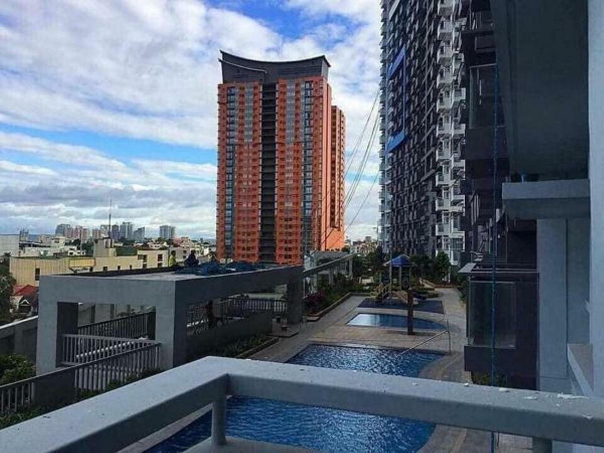 Cubao Manhattan Heights Unit 5A Tower C Quezon City Exterior foto
