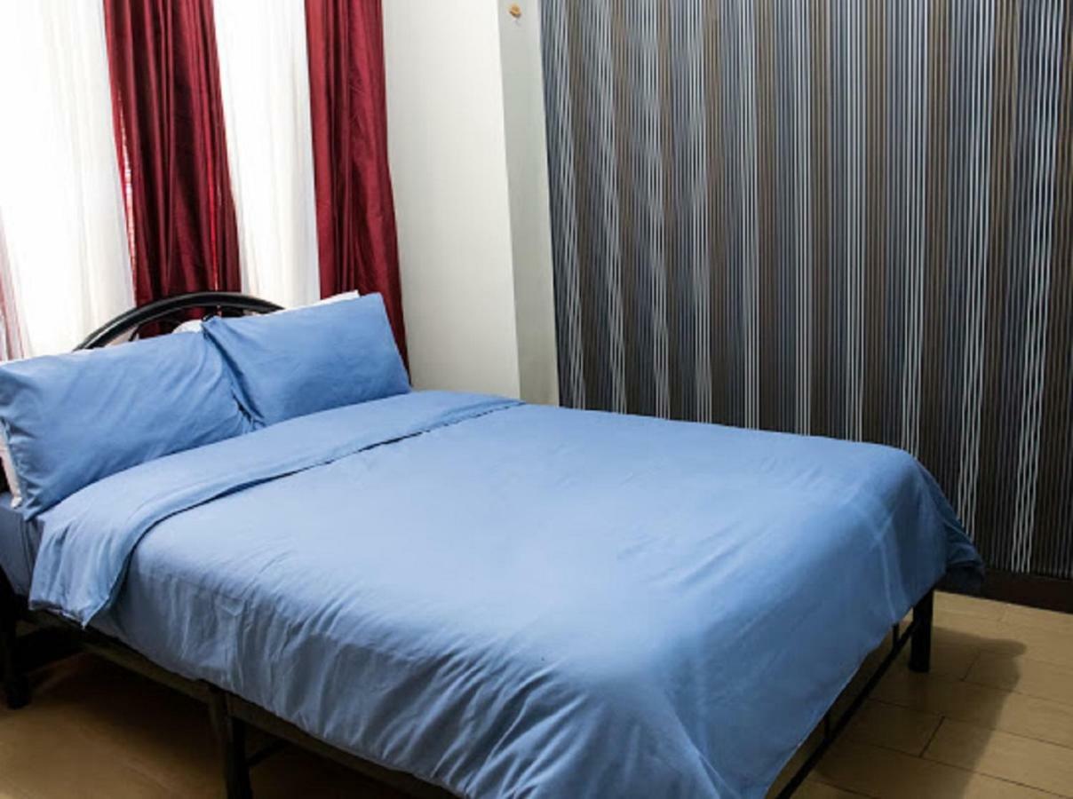 Cubao Manhattan Heights Unit 5A Tower C Quezon City Exterior foto